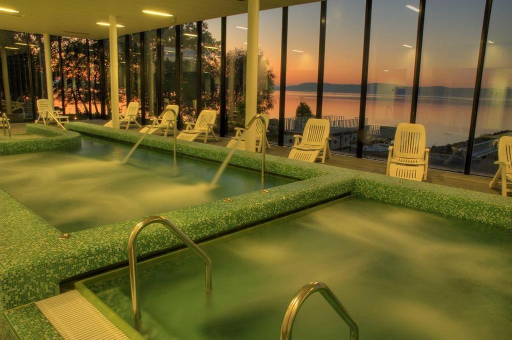 Butique Apartman Grand Balatonlelle Esterno foto